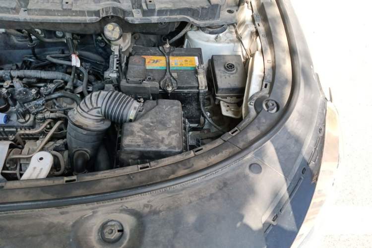 Used Dongfeng Fengon 580 2020 1.5T CVT Luxury Edition Engine Bay Left