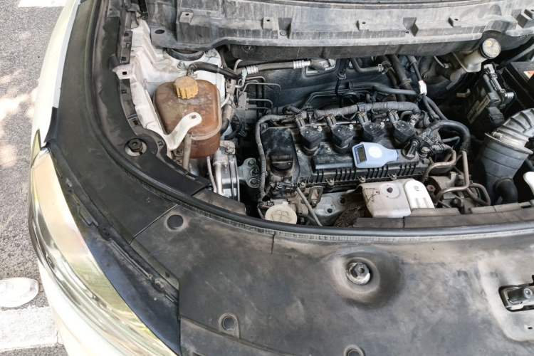 Used Dongfeng Fengon 580 2020 1.5T CVT Luxury Edition Engine Bay Right