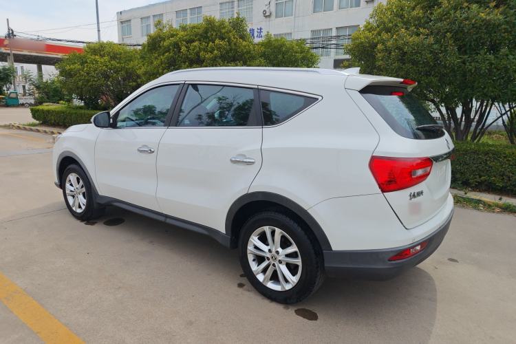 Used Dongfeng Fengon 580 2020 1.8L Manual Comfort Model Exterior 1