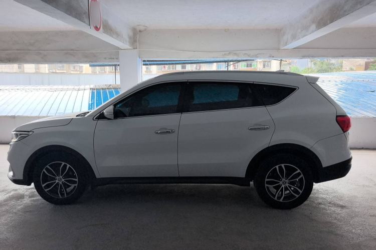 Used Dongfeng Fengon 580 2020 1.5T CVT Luxury Edition Exterior 4