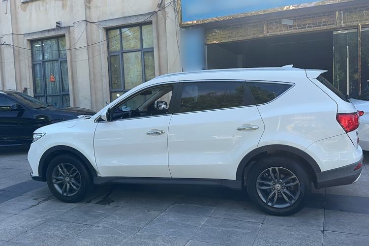 Used Dongfeng Fengon 580 2020 1.5T CVT Luxury Edition Exterior 5