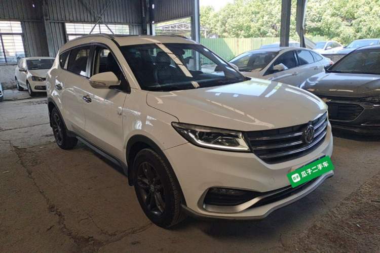 Used Dongfeng Fengon 580 2020 1.5T CVT Luxury Edition Front Right 45 Deg