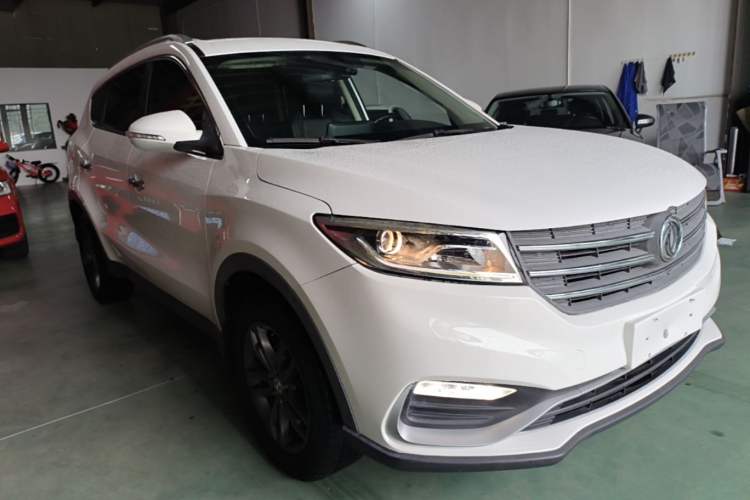 Used Dongfeng Fengon 580 2020 1.5T CVT Luxury Edition Front Right 45 Deg