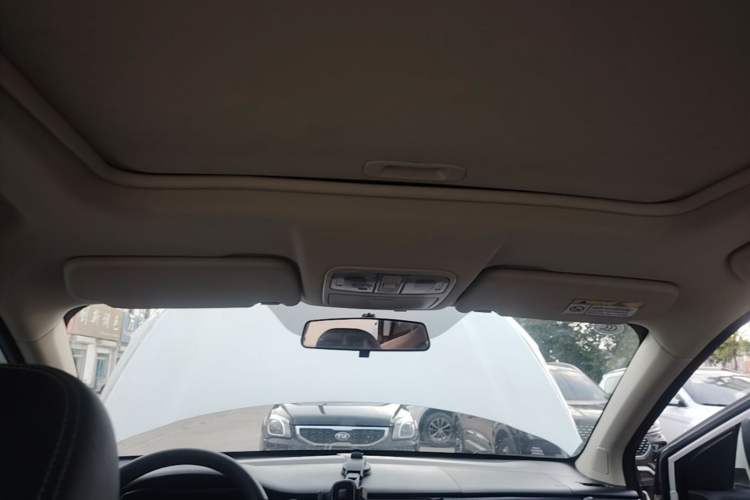 Used Dongfeng Fengon 580 2020 1.8L Manual Comfort Model Headliner