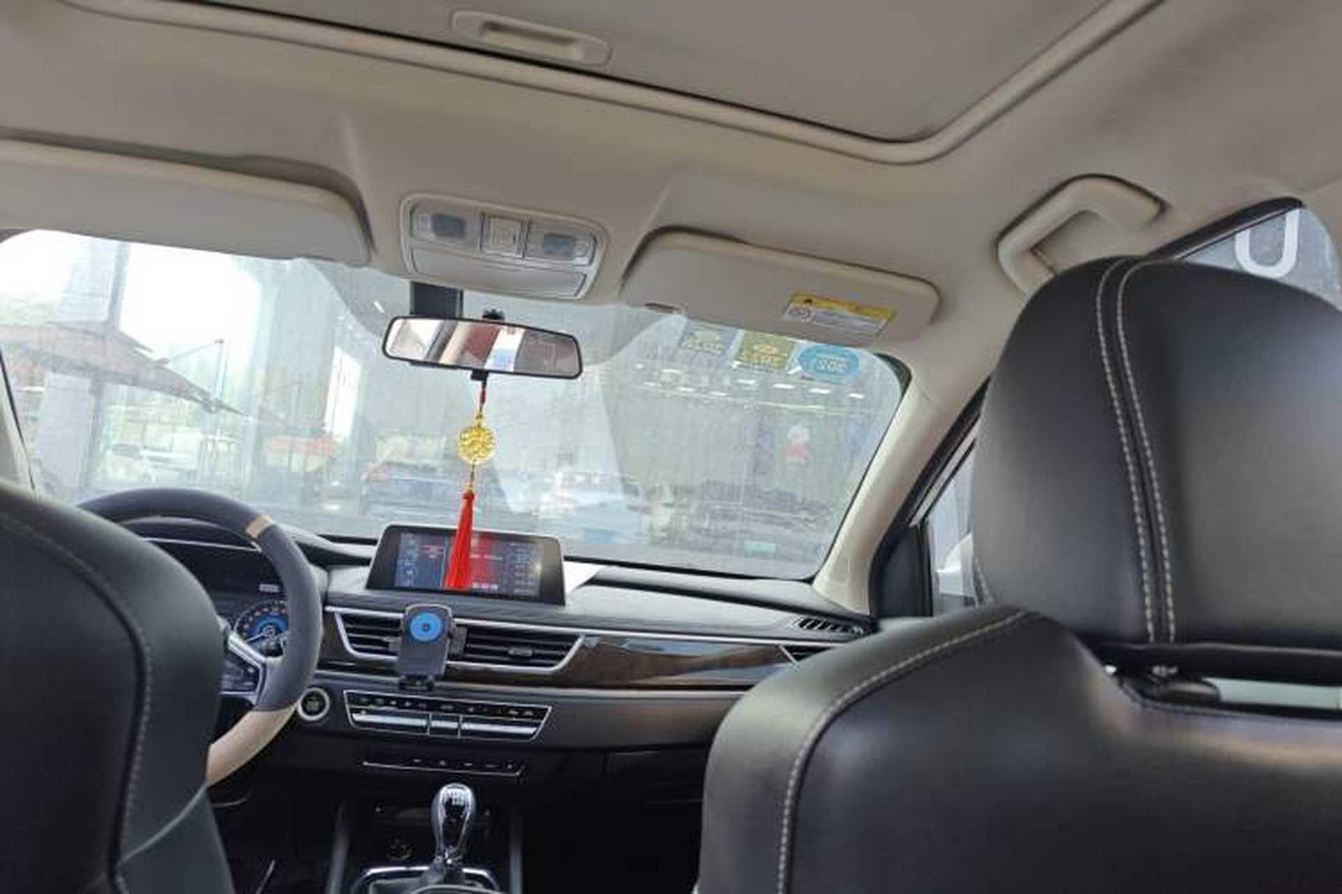 Used Dongfeng Fengon 580 2020 1.5T Manual Luxury Version Headliner