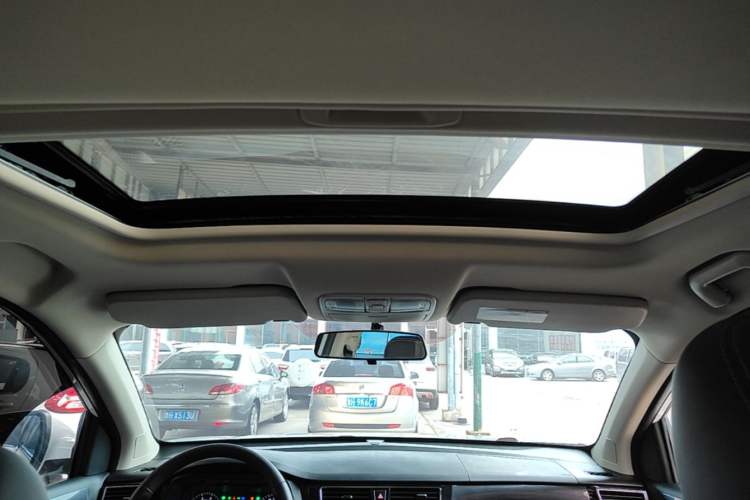 Used Dongfeng Fengon 580 2020 1.8L Manual Comfort Model Headliner