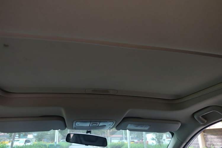 Used Dongfeng Fengon 580 2020 1.8L Manual Comfort Model Headliner
