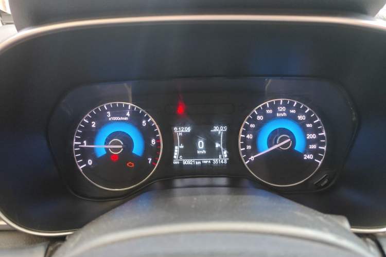 Used Dongfeng Fengon 580 2020 1.5T Manual Luxury Version Instrument Cluster