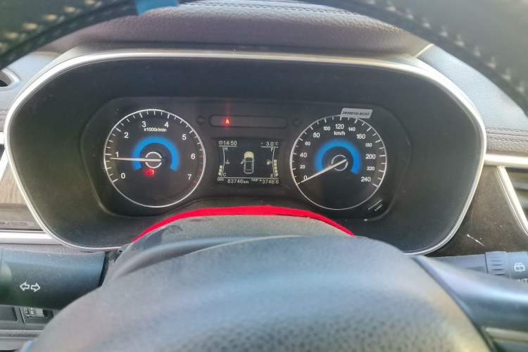 Used Dongfeng Fengon 580 2020 1.5T Manual Luxury Version Instrument Cluster