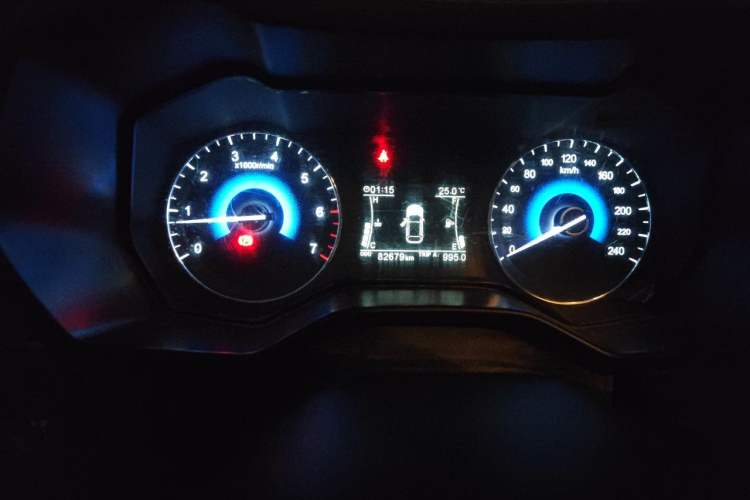 Used Dongfeng Fengon 580 2020 1.8L Manual Comfort Model Instrument Cluster