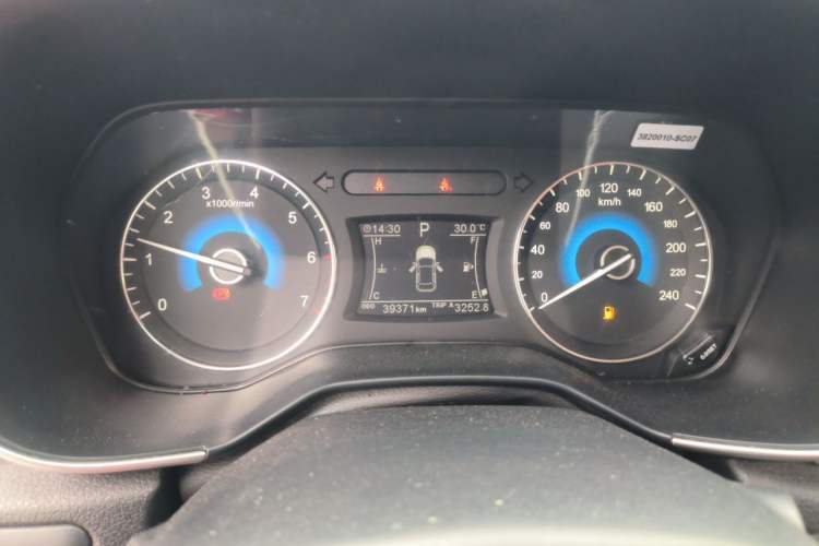 Used Dongfeng Fengon 580 2020 1.5T CVT Luxury Edition Instrument Cluster