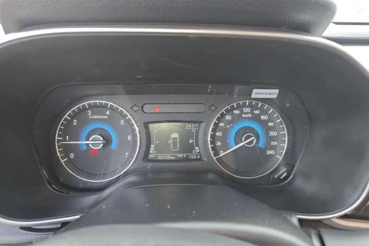 Used Dongfeng Fengon 580 2020 1.5T Manual Luxury Version Instrument Cluster