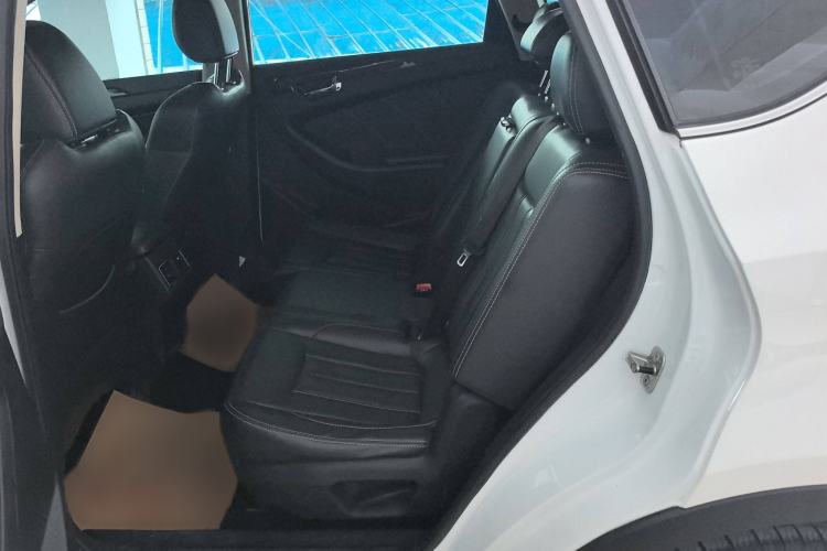 Used Dongfeng Fengon 580 2020 1.5T CVT Luxury Edition Interior 1