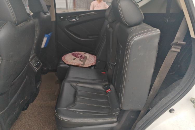 Used Dongfeng Fengon 580 2020 1.5T CVT Luxury Edition Left Rear Seat