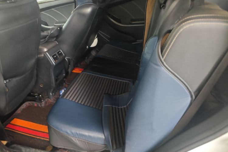 Used Dongfeng Fengon 580 2020 1.5T Manual Luxury Version Left Rear Seat