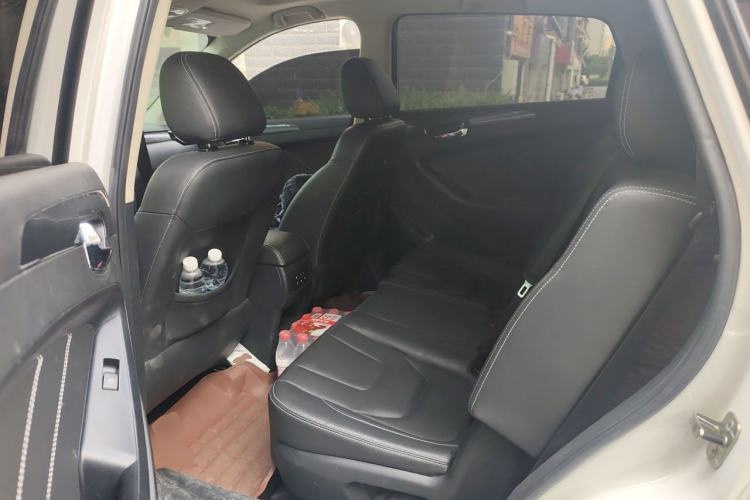 Used Dongfeng Fengon 580 2020 1.8L Manual Comfort Model Left Rear Seat