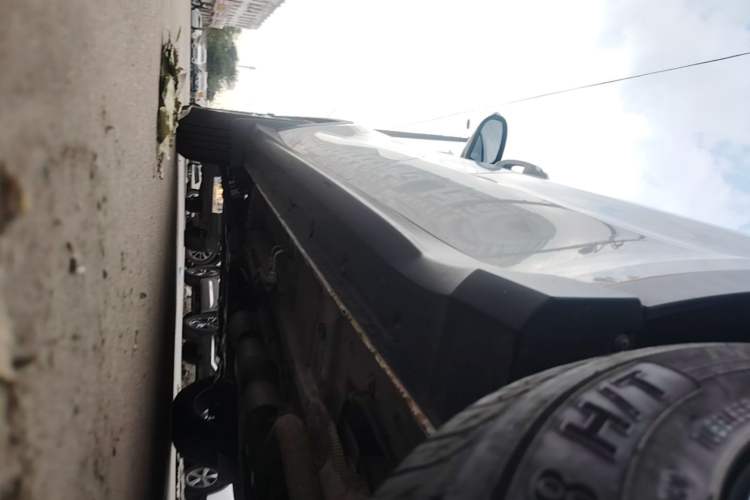 Used Dongfeng Fengon 580 2020 1.8L Manual Comfort Model Left Side Sill