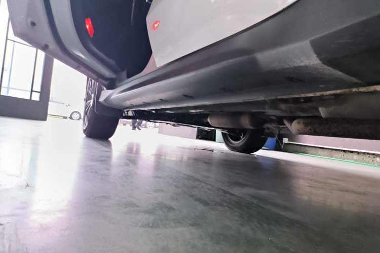 Used Dongfeng Fengon 580 2020 1.5T CVT Luxury Edition Left Side Sill