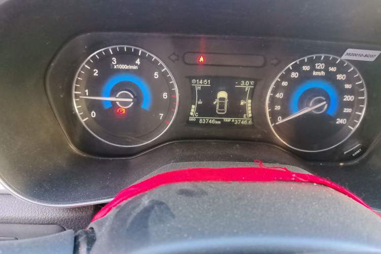 Used Dongfeng Fengon 580 2020 1.5T Manual Luxury Version Odometer Close Up