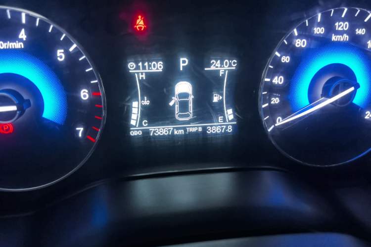 Used Dongfeng Fengon 580 2020 1.5T CVT Luxury Edition Odometer Close Up