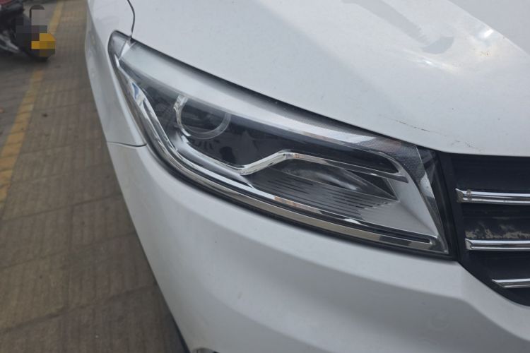 Used Dongfeng Fengon 580 2020 1.5T Manual Luxury Version Right Front Headlight