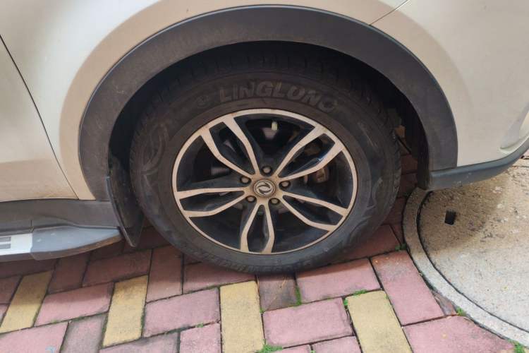 Used Dongfeng Fengon 580 2020 1.5T CVT Luxury Edition Right Front Wheel Hub