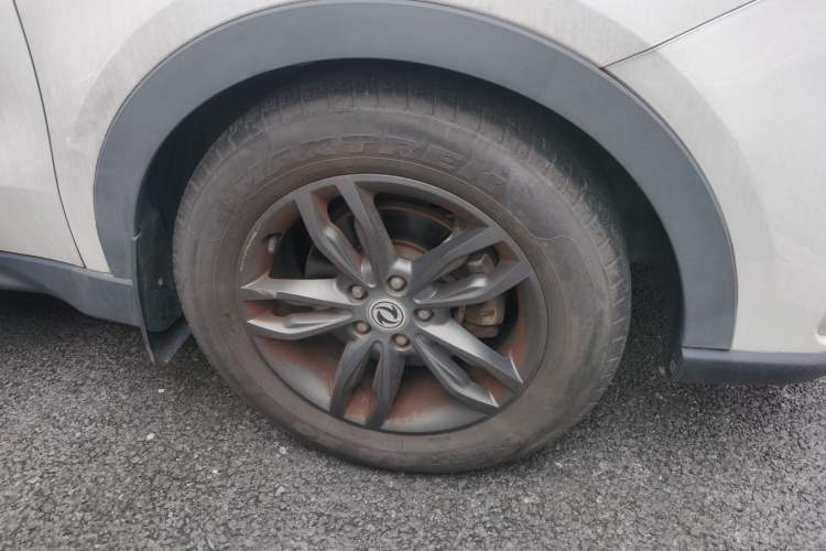 Used Dongfeng Fengon 580 2020 1.5T CVT Luxury Edition Right Front Wheel Hub