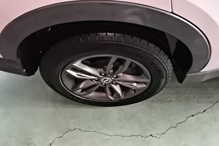 Used Dongfeng Fengon 580 2020 1.5T CVT Luxury Edition Right Rear Wheel Hub