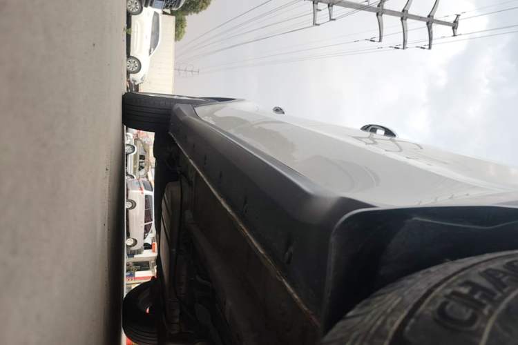 Used Dongfeng Fengon 580 2020 1.8L Manual Comfort Model Right Side Sill