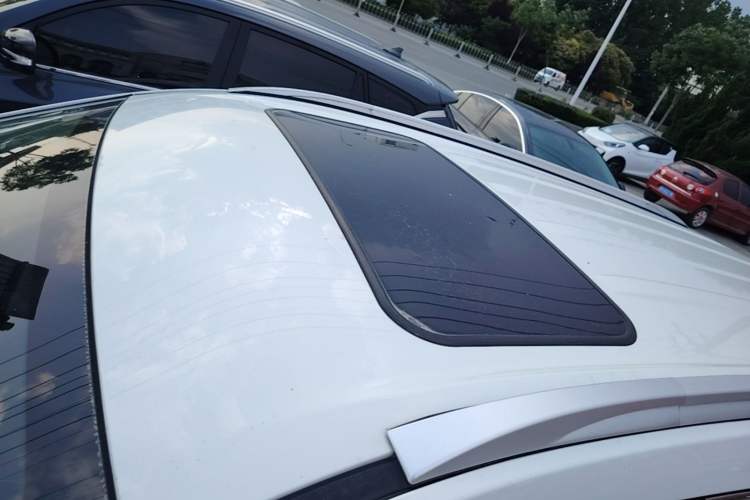 Used Dongfeng Fengon 580 2020 1.8L Manual Comfort Model Roof