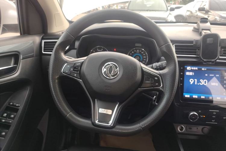 Used Dongfeng Fengon 580 2020 1.8L Manual Comfort Model Steering Wheel