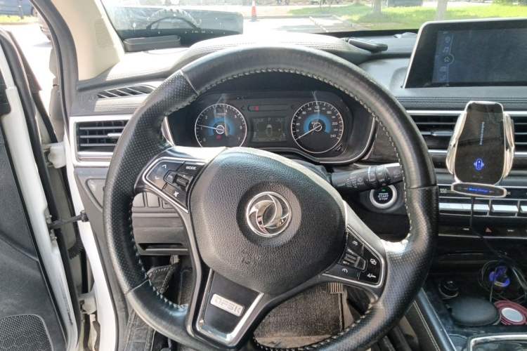Used Dongfeng Fengon 580 2020 1.5T CVT Luxury Edition Steering Wheel