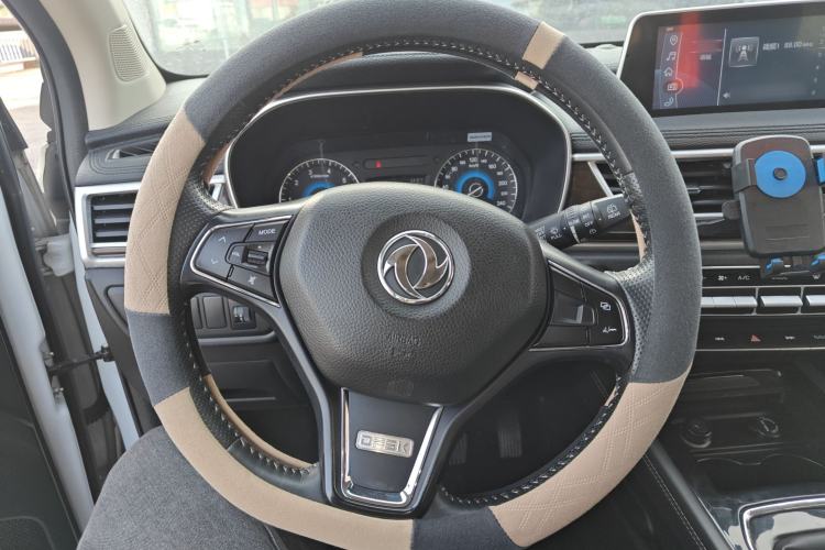 Used Dongfeng Fengon 580 2020 1.5T Manual Luxury Version Steering Wheel