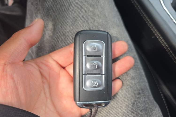 Used Dongfeng Fengon 580 2020 1.5T Manual Luxury Version Vehicle Key