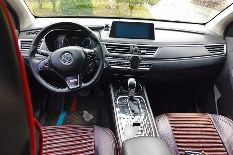 Used Dongfeng Fengon 580 2021 Revised ☆ Star Edition 1.5T Automatic Luxury Version Center Console