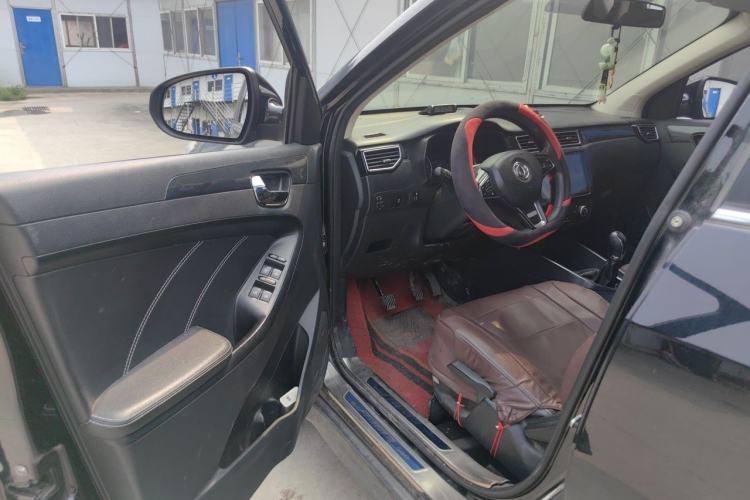 Used Dongfeng Fengon 580 2021 ☆ Star Edition 1.8L Manual Elite Version Driver Seat