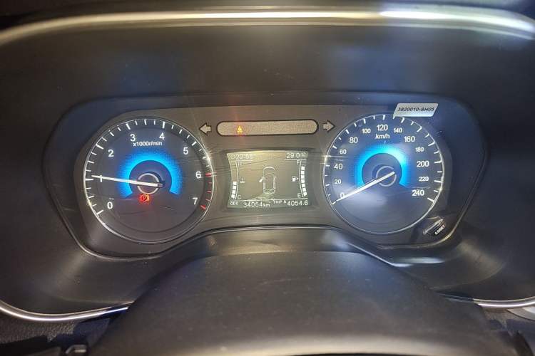 Used Dongfeng Fengon 580 2021 Revised ☆ Star Edition 1.5T Manual Luxury Version Instrument Cluster