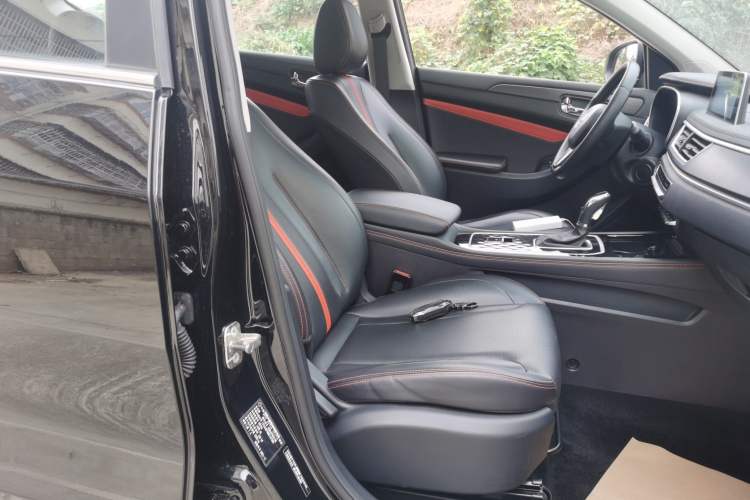 Used Dongfeng Fengon 580 2021 Revised ☆ Star Edition 1.5T Automatic Luxury Version Interior 7