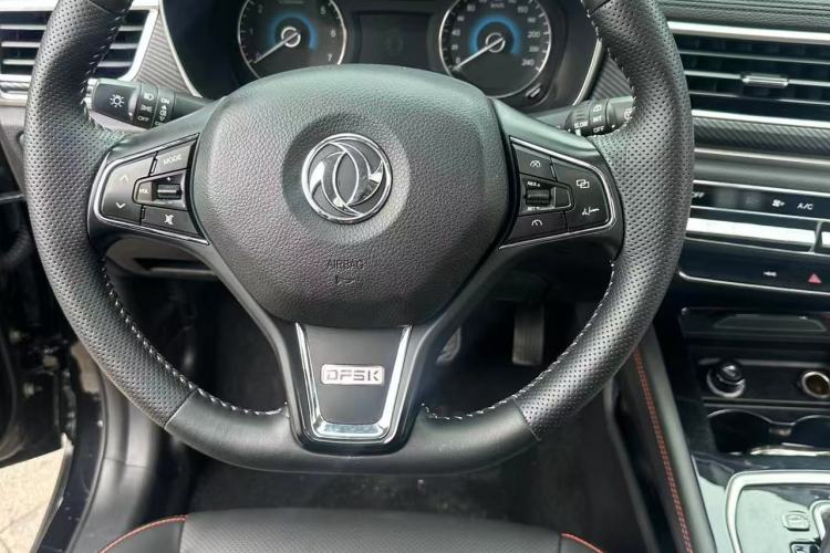 Used Dongfeng Fengon 580 2021 Revised Edition ☆ Star Version 1.5 TGDI Automatic Prestige Grade Interior 8