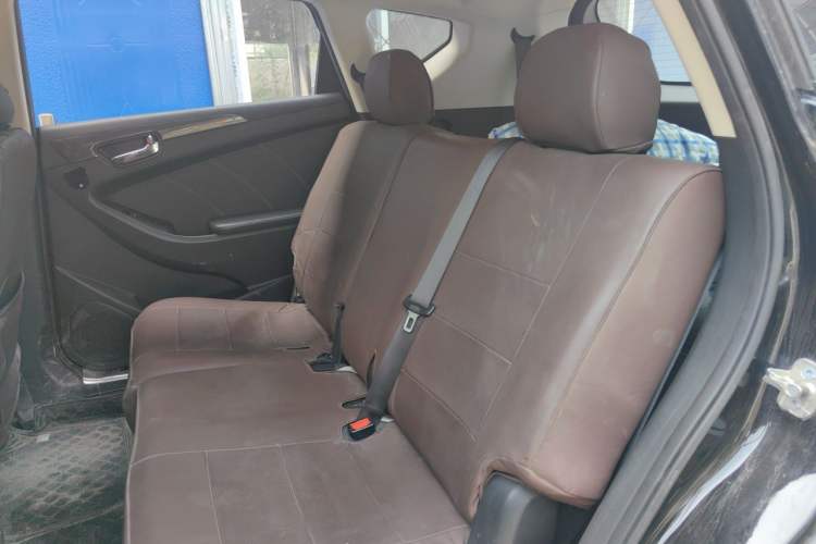 Used Dongfeng Fengon 580 2021 ☆ Star Edition 1.8L Manual Elite Version Left Rear Seat