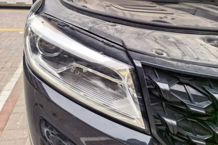 Used Dongfeng Fengon 580 2021 Revised Edition ☆ Star Version 1.5 TGDI Automatic Prestige Grade Right Front Headlight