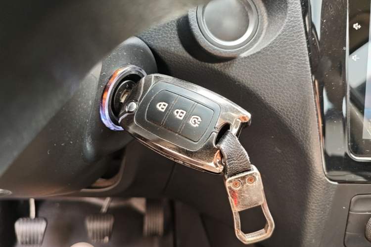 Used Dongfeng Fengon 580 2021 Revised ☆ Star Edition 1.8L Manual Elite Version Vehicle Key