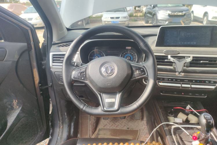Used Dongfeng Fengon 580 2021 Revised ☆ Star Edition 1.5T Manual Luxury Version Steering Wheel