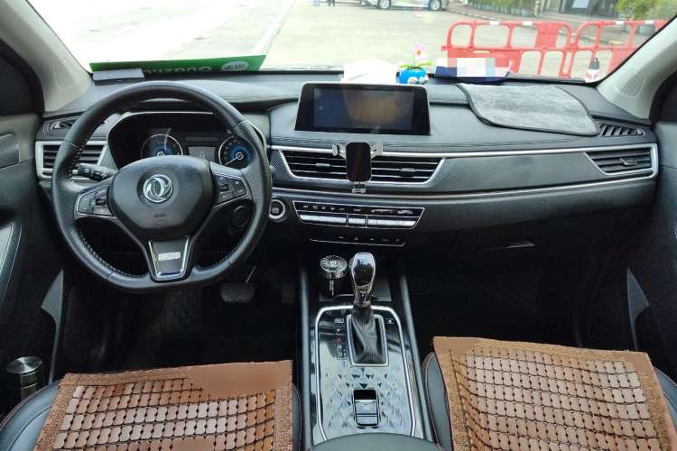 Used Dongfeng Fengon 580 2021 ☆ Star Edition 1.5T Automatic Luxury Version Center Console