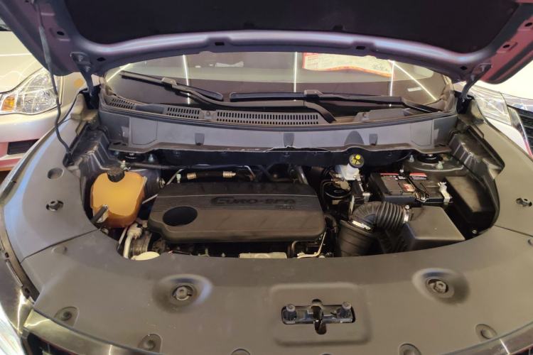 Used Dongfeng Fengon 580 2021 ☆ Star Edition 1.5T Automatic Luxury Version Engine Bay