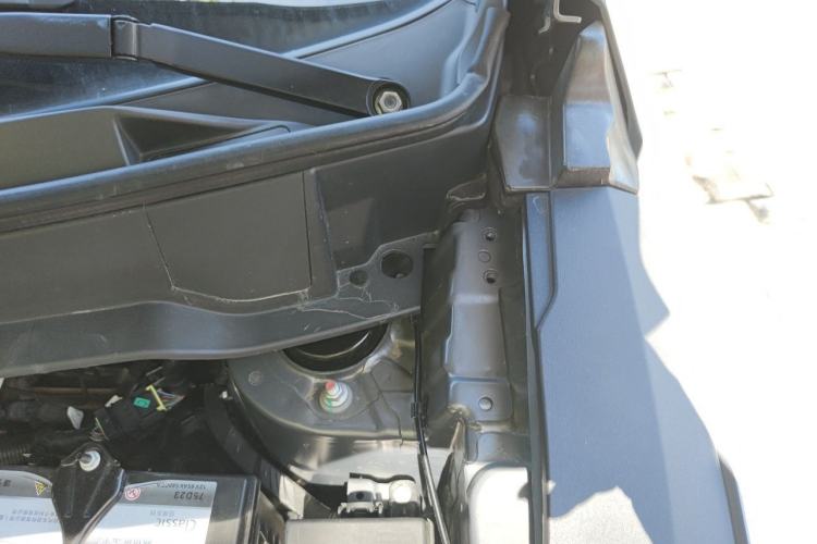 Used Dongfeng Fengon 580 2021 ☆ Star Edition 1.5T Automatic Luxury Version Engine Bay Left