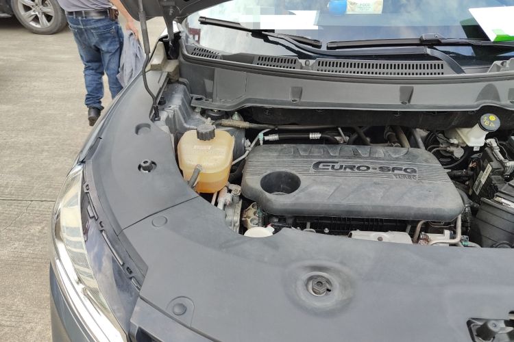 Used Dongfeng Fengon 580 2021 ☆ Star Edition 1.5T Automatic Luxury Version Engine Bay Right