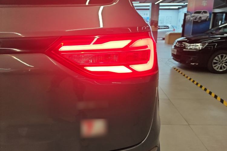 Used Dongfeng Fengon 580 2021 ☆ Star Edition 1.5T Automatic Luxury Version Exterior 3