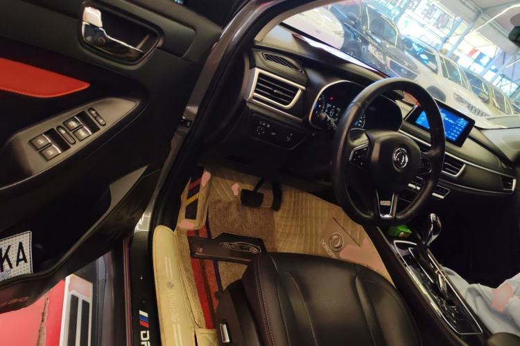 Used Dongfeng Fengon 580 2021 ☆ Star Edition 1.5T Automatic Luxury Version Interior 3
