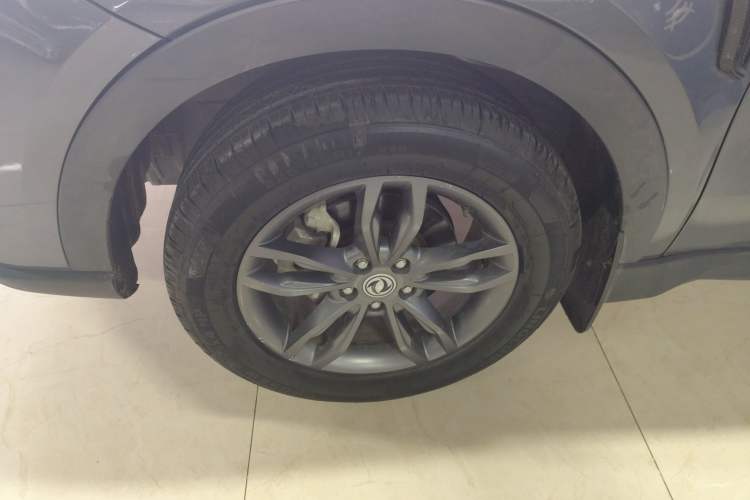 Used Dongfeng Fengon 580 2021 Revised ☆ Star Edition 1.5T Automatic Luxury Version Left Front Wheel Hub
